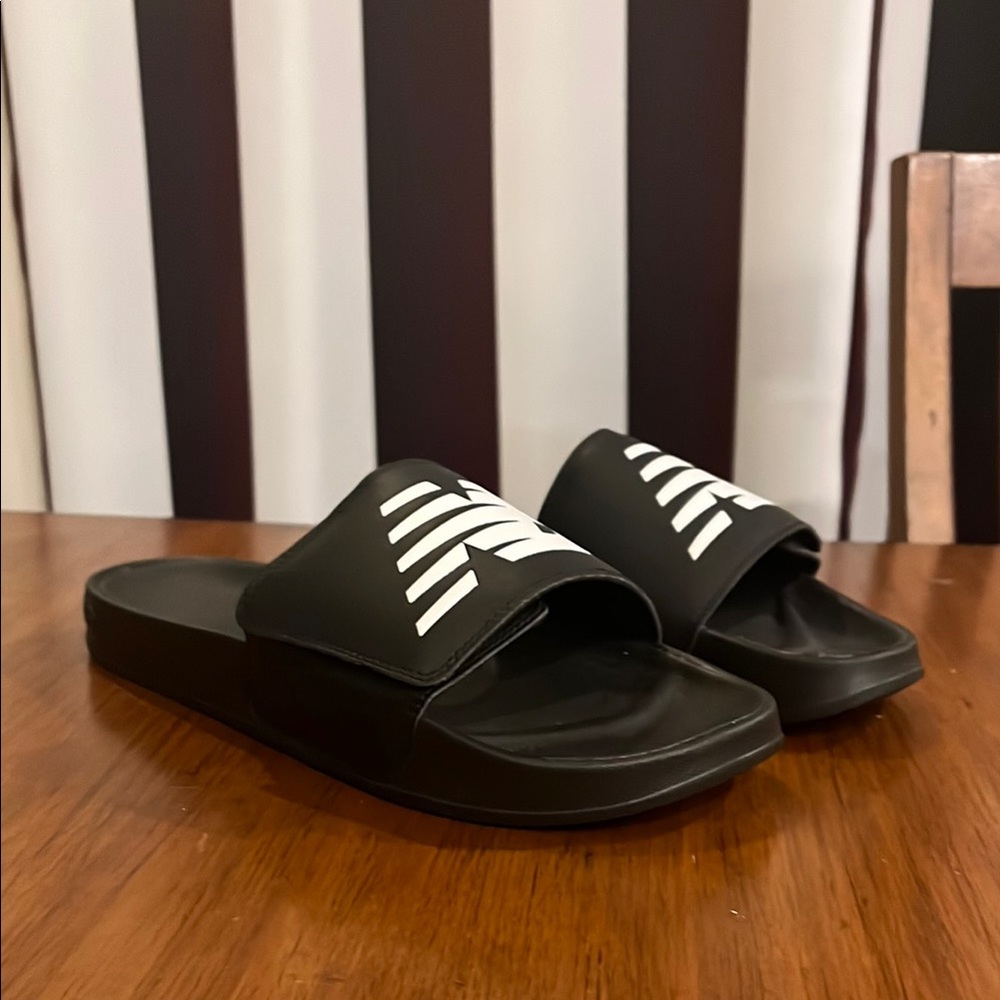 New Balance Slides Sandals Shoes SMA200B1 black adjustable 200 Mens Size 12